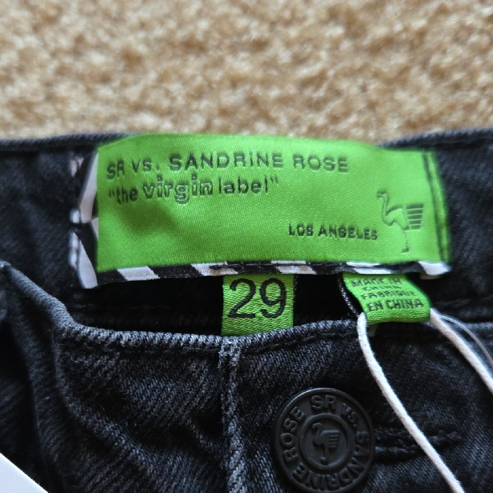 SANDRINE ROSE FREE PEOPLE Black Denim Jean Shorts Distressed Fray Hem Sz 29 NWT - Picture 4 of 16